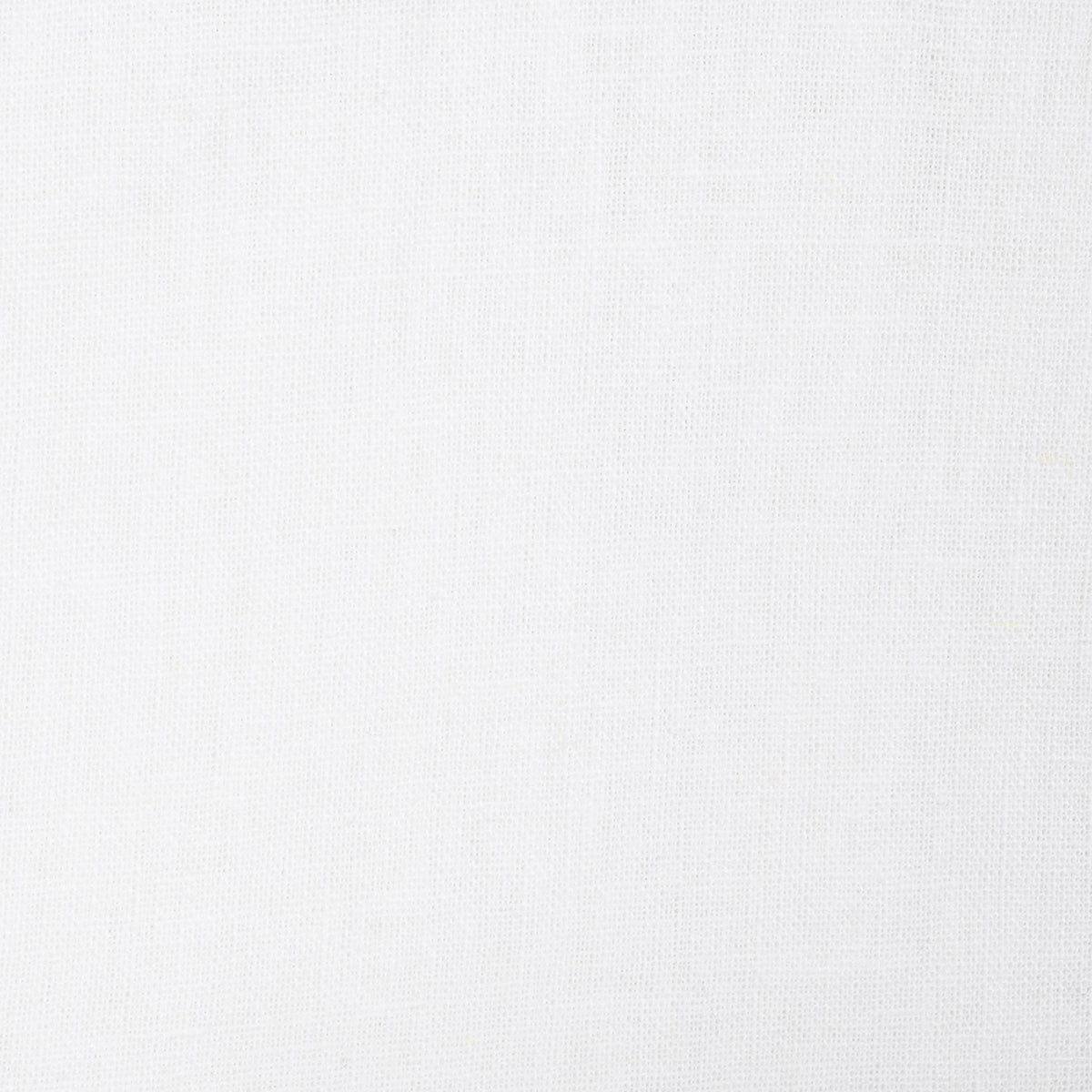 Bermuda en color blanco de Perry Ellis BE00078000