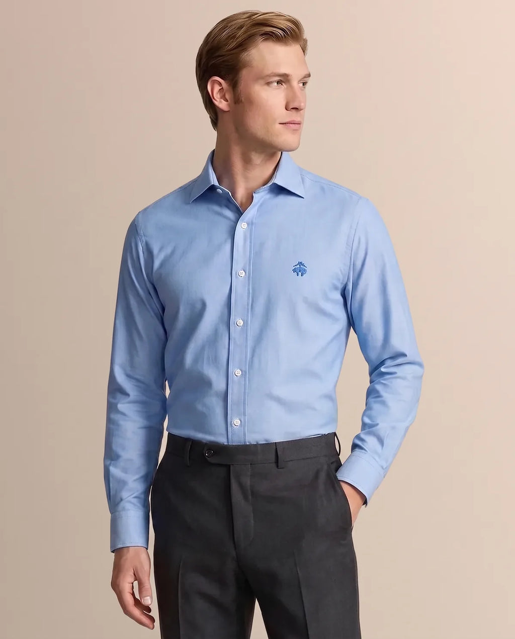 Camisa Formal Classic Fit Spread Collar Brooks Brothers CC00894GBB - Azul Medio - Modelo plano americano lookbook