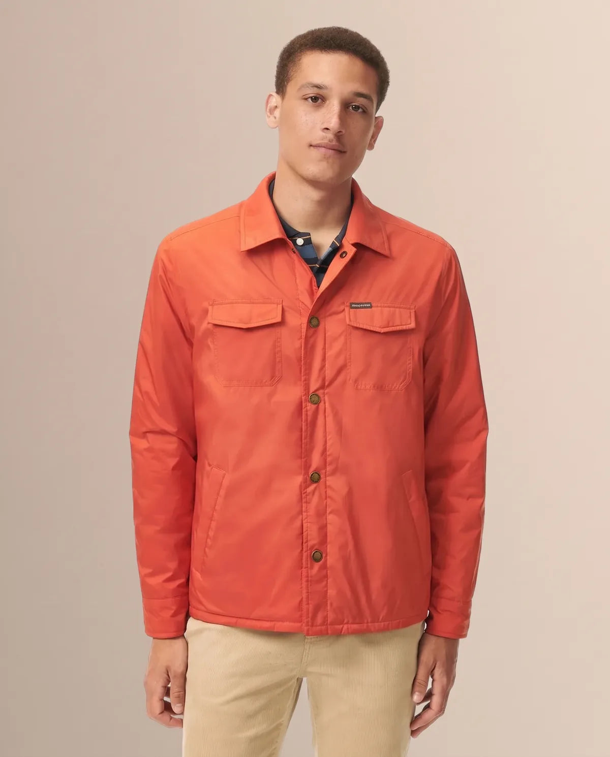 Chompa Casual Brooks Brothers CH00132 - Modelo frente medio Imagen principal del producto