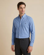 Camisa Sport Classic Fit Button Down Austin Reed CS00698K - Azul Medio - Modelo plano americano lookbook