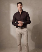 Camisa Sport Spread Collar Perry Ellis CS00699B - Cafe Oscuro - Modelo cuerpo completo