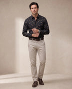 Camisa Sport Classic Fit Perry Ellis CS00918 - Negro - Modelo cuerpo completo