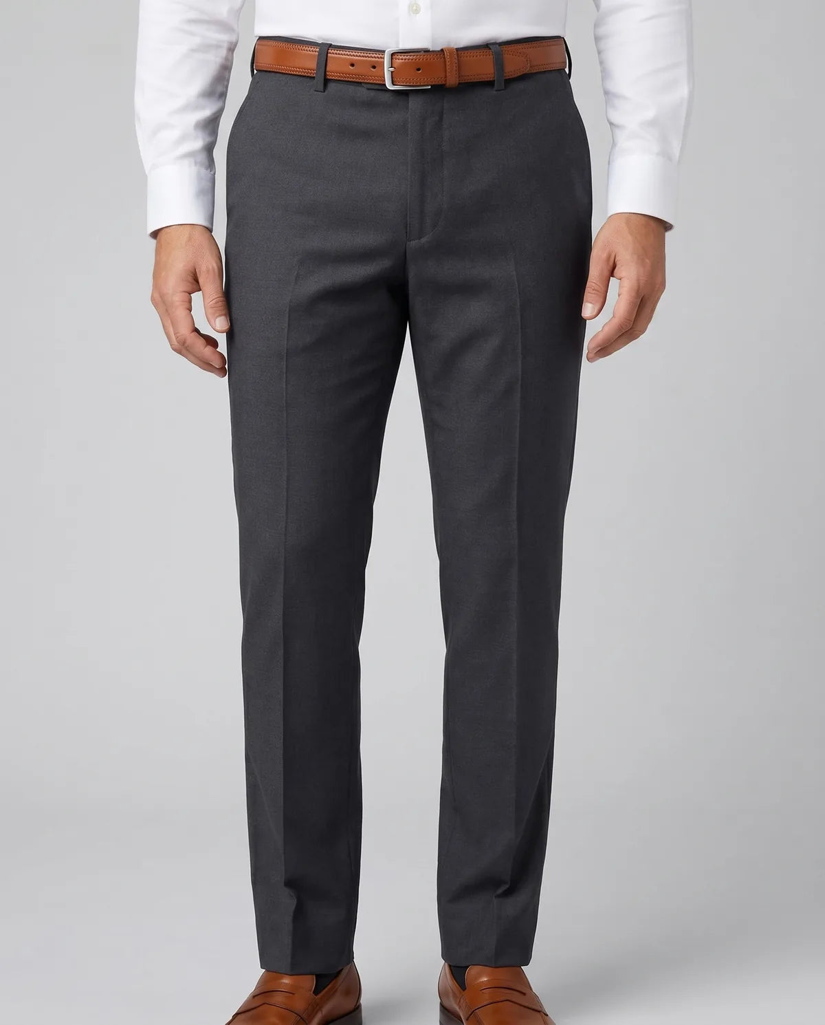 Pantalón Classic Fit Guy Laroche PF00004B - gris-4 - Modelo frente medio