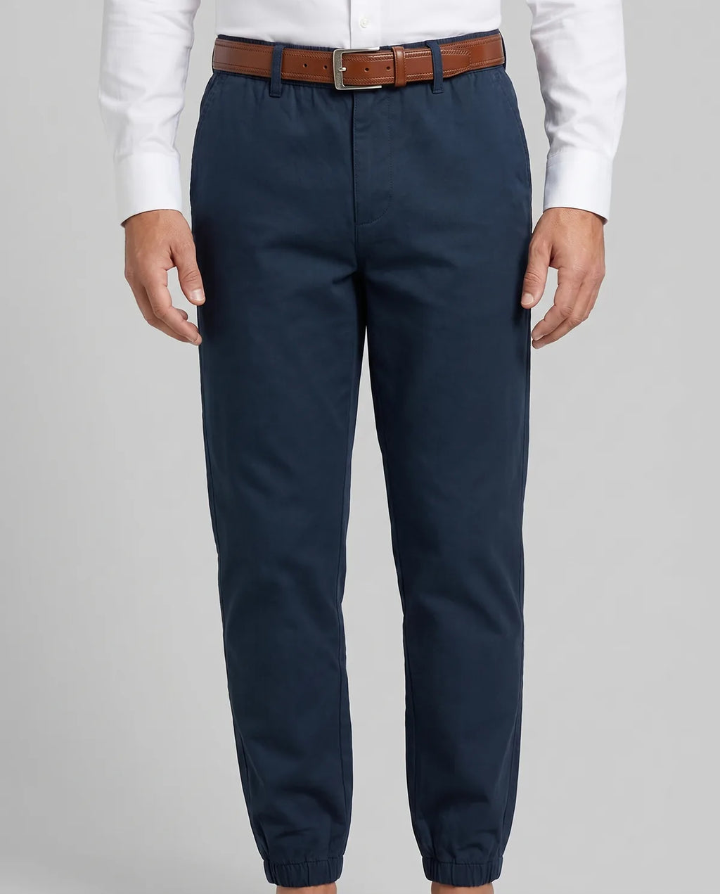 Pantalón Classic Fit Perry Ellis PS00146 - Azul Rey - Modelo frente medio
