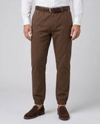 Pantalón Classic Fit Perry Ellis PS00146 - Cafe Claro - Modelo frente medio