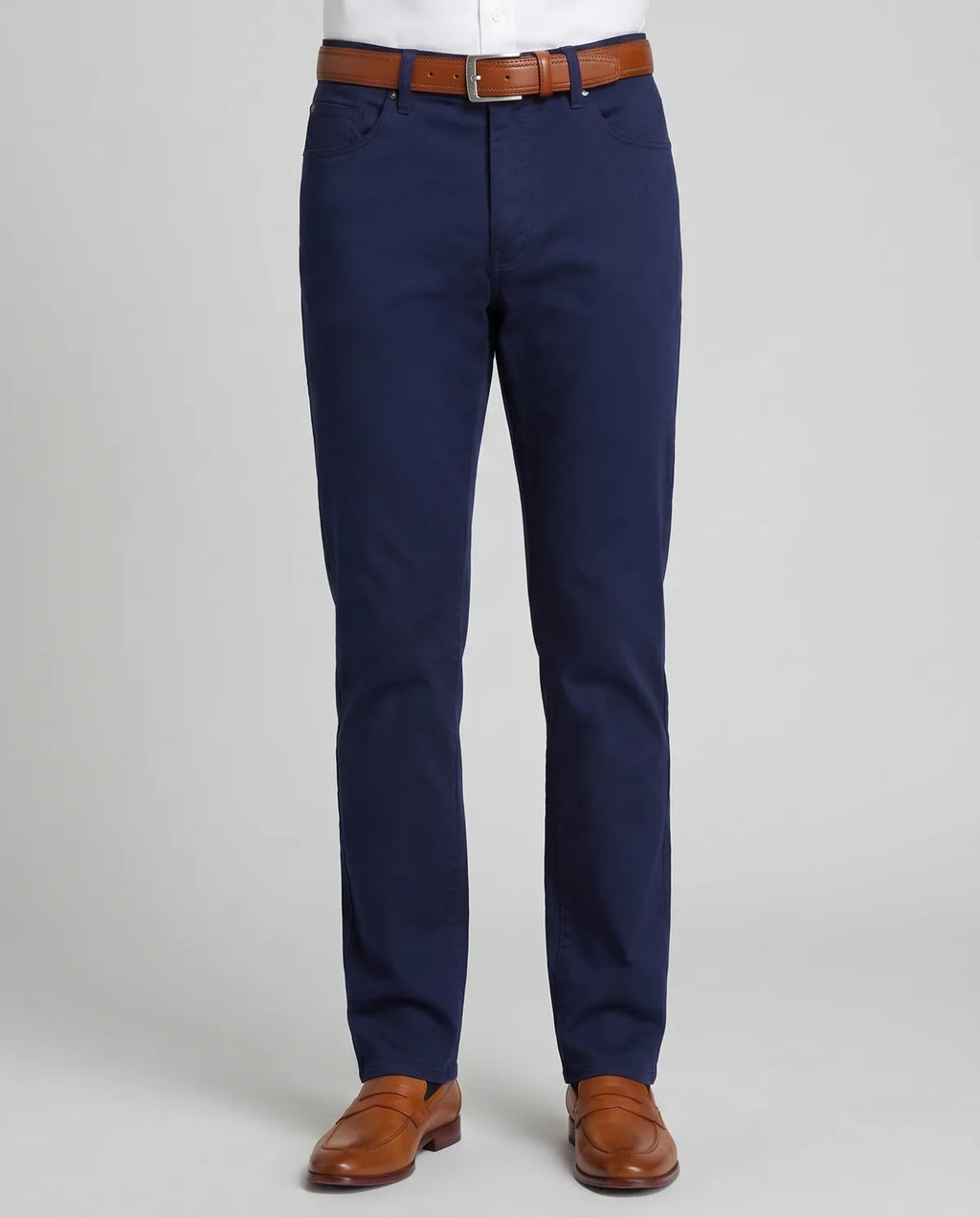 Pantalón Classic Fit Perry Ellis PS00147 - Azul Oscuro - Modelo cuerpo completo