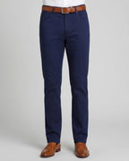 Pantalón Classic Fit Perry Ellis PS00147 - Azul Oscuro - Modelo cuerpo completo
