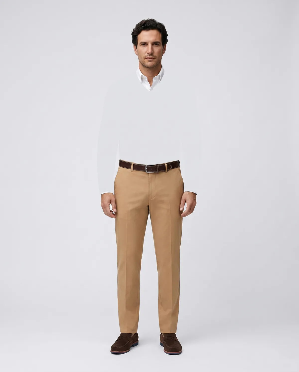 Pantalón Algodón Classic Fit Perry Ellis PS00157 - Habano - Modelo cuerpo completo