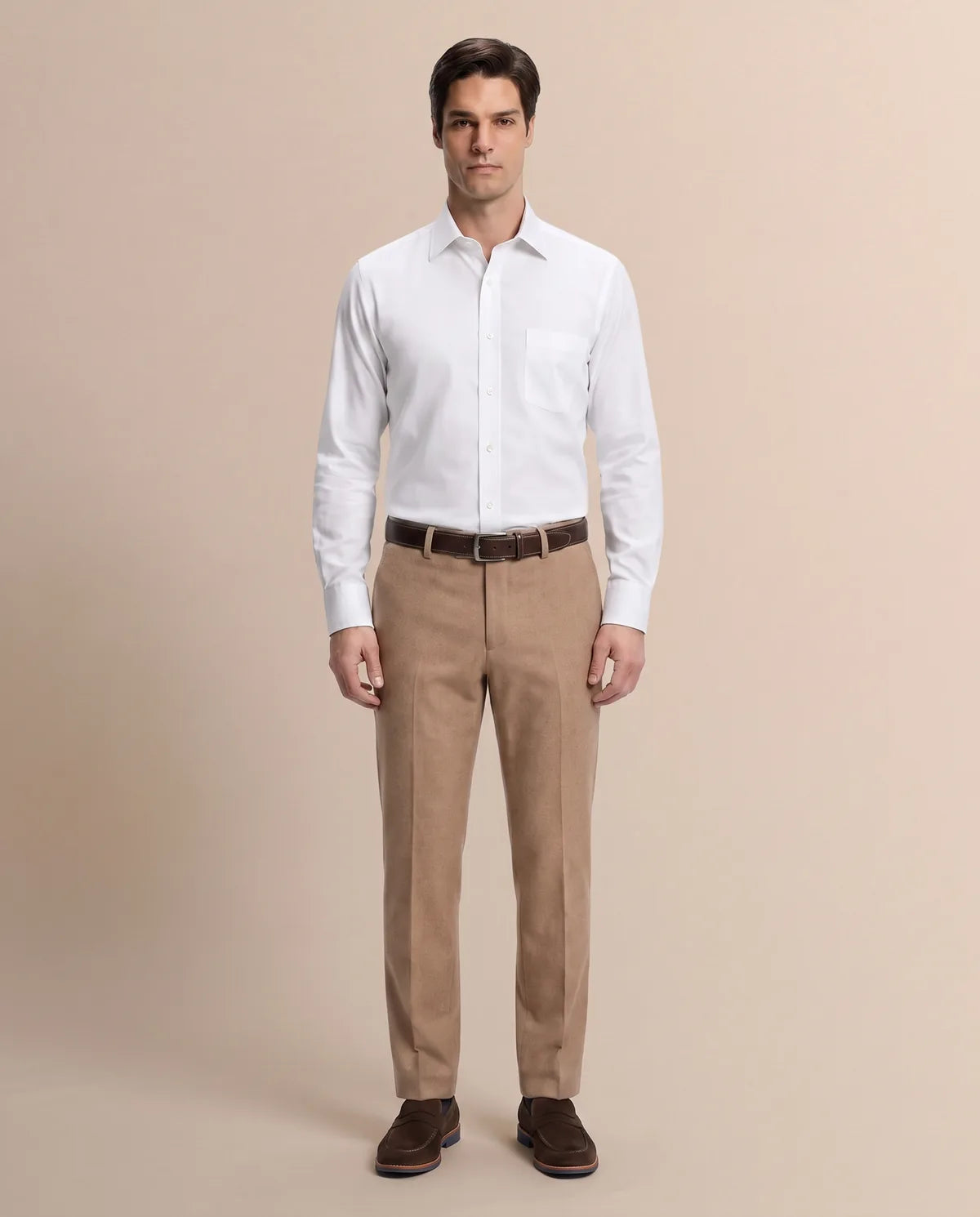Pantalón Sport Brooks Brothers PS00164 - Habano - Modelo cuerpo completo Imagen principal del producto
