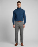 Sweater Perry Ellis Turtle Neck SW00097 - Azul Oscuro - Modelo cuerpo completo
