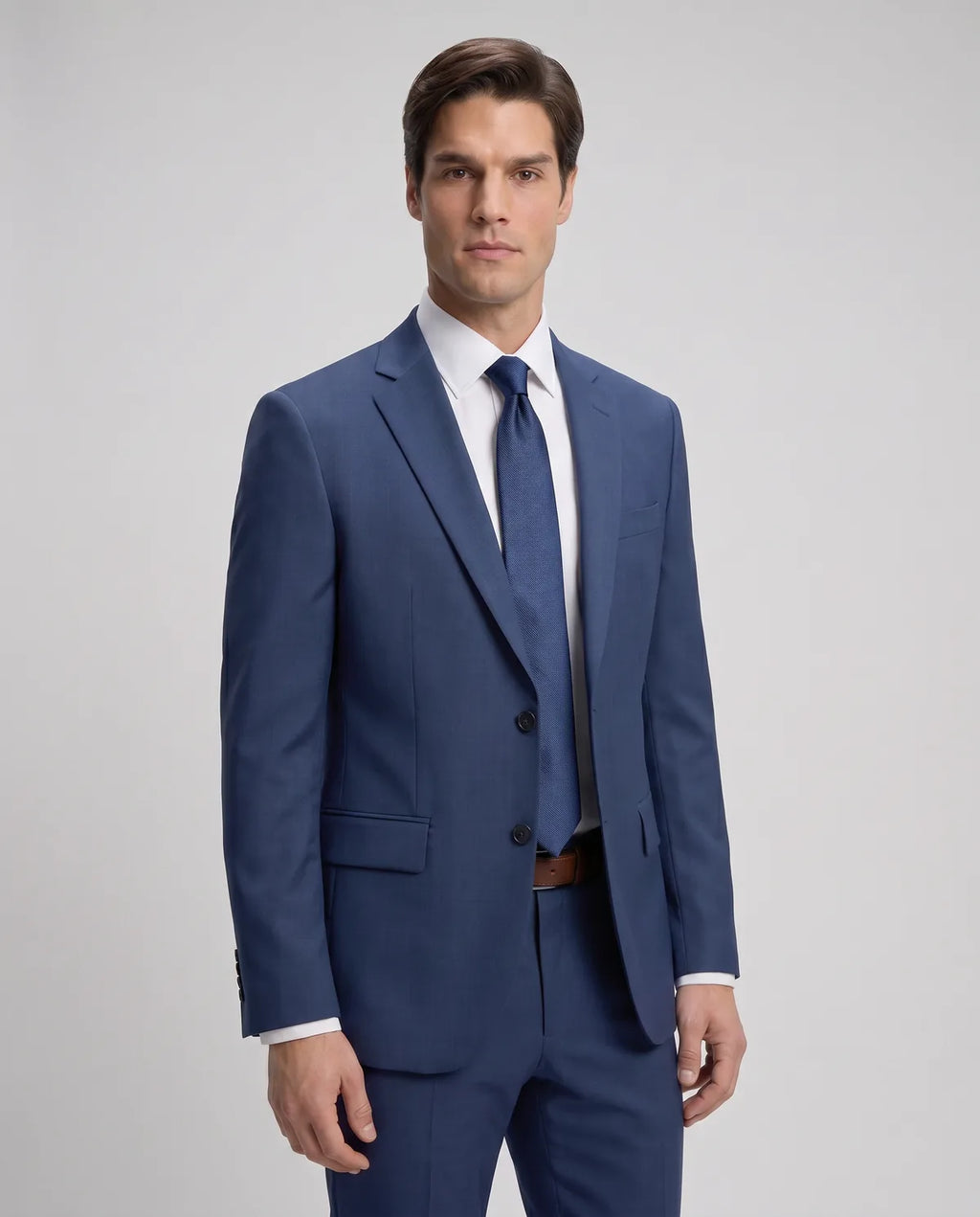 Vestido Classic Fit Guy Laroche VE00001 - Azul Medio - Modelo cuerpo completo