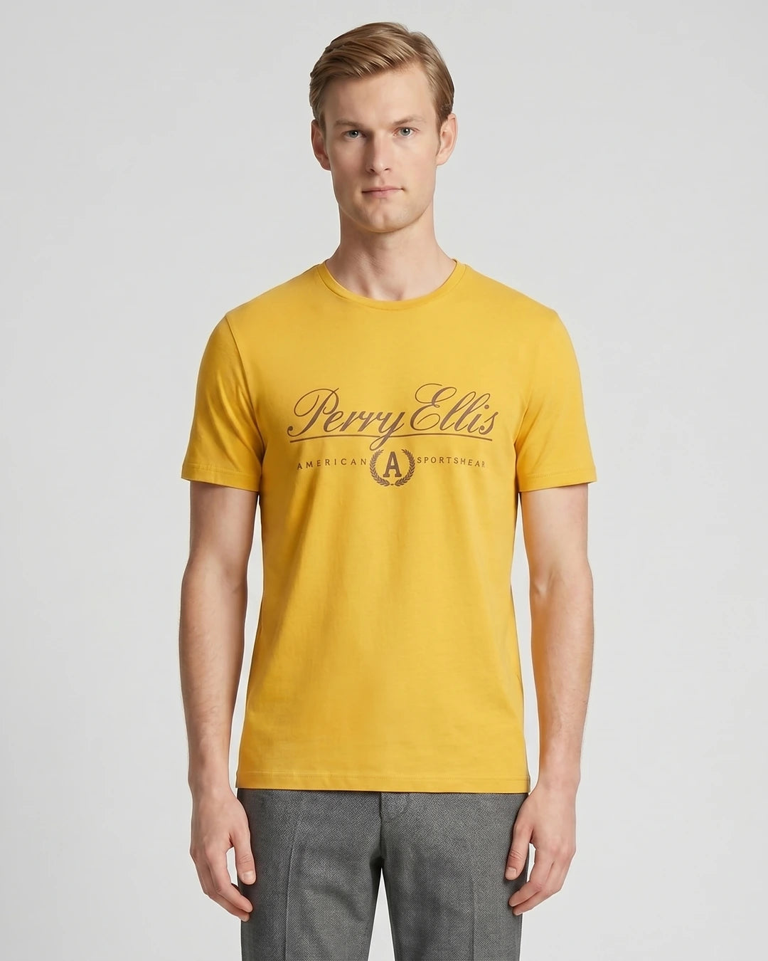 T-Shirt Perry Ellis TS00020 - Amarillo - Modelo plano americano lookbook