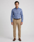 Camisa Sport Guy Laroche CS00698B - Azul Oscuro - Modelo cuerpo completo