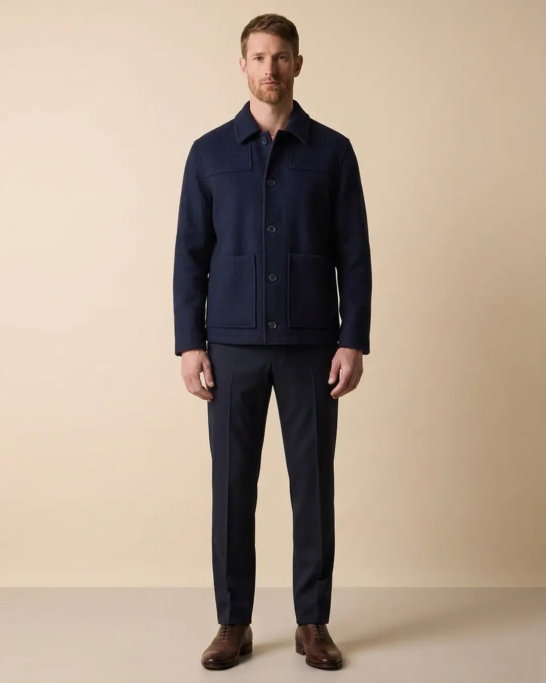 Chaqueta Paño Austin Reed CH00118 - Azul Oscuro - Modelo cuerpo completo