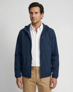 Chaqueta Performance Brooks Brothers CH00140 - Azul Oscuro - Modelo plano americano lookbook