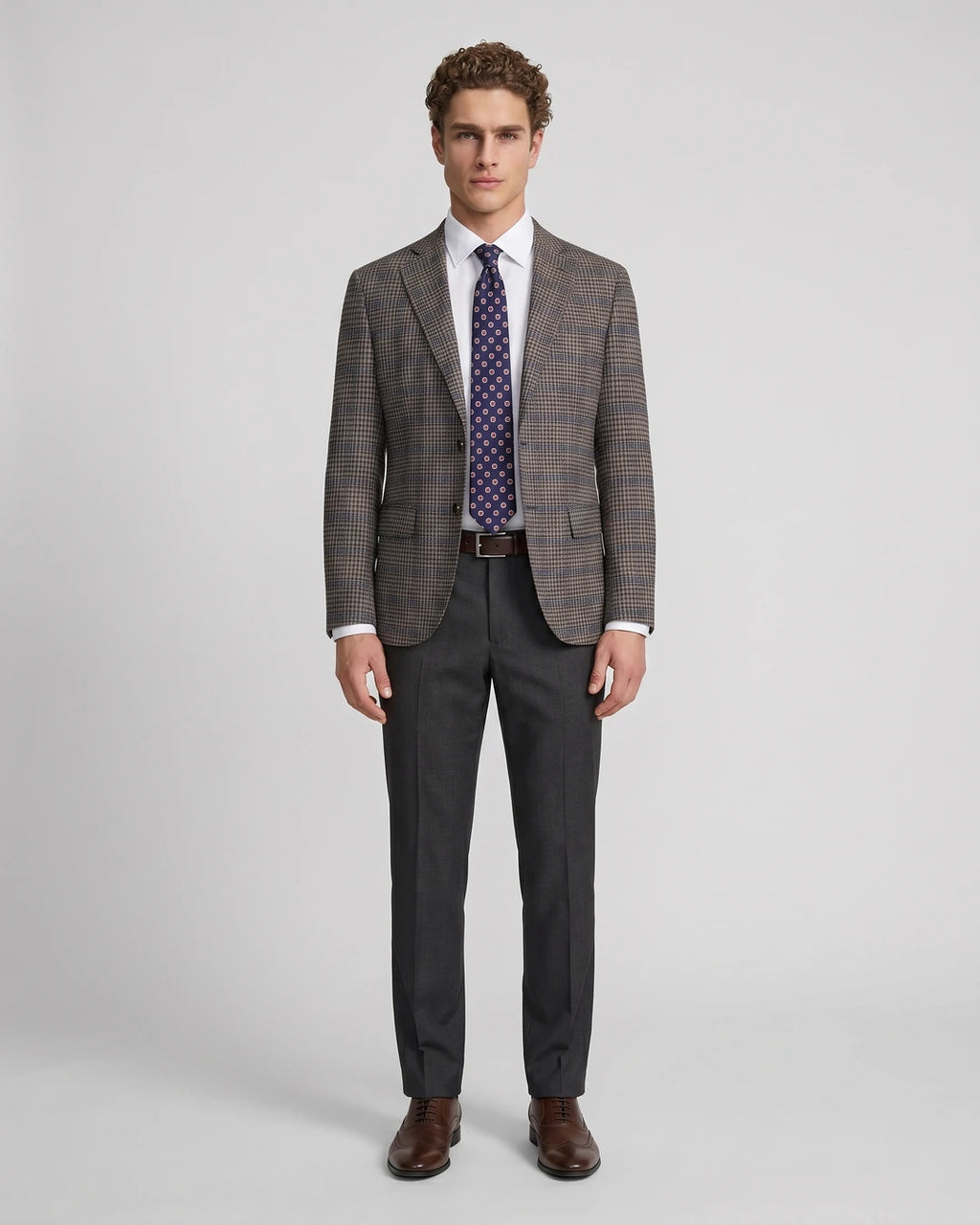 Saco Cuadros Classic Fit Austin Reed SA00487 - Cafe Oscuro - Modelo cuerpo completo