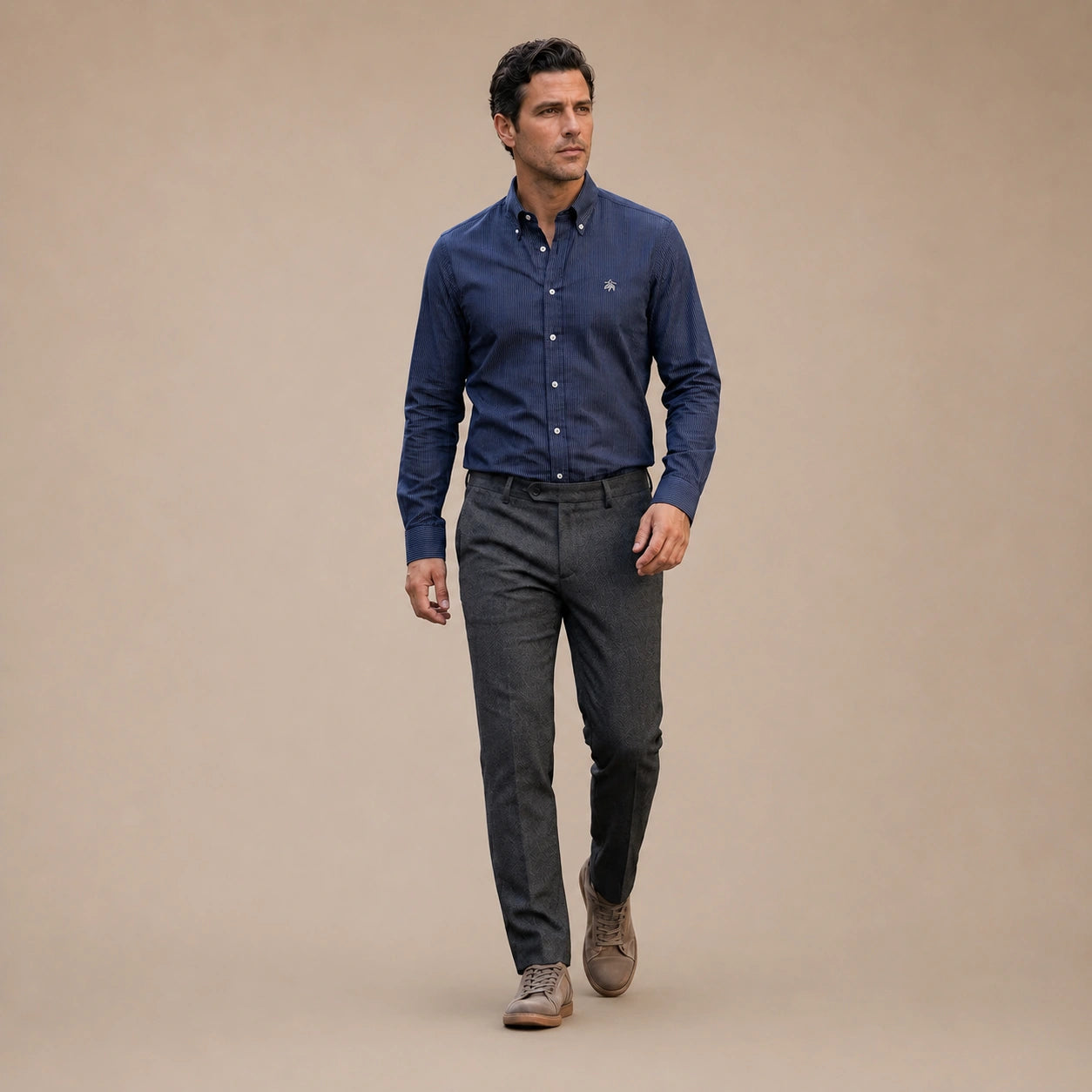 Camisa Sport Lineas Button Down Collar Classic Fit Brooks Brothers CS00949 - Modelo lifestyle Imagen principal del producto