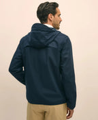 Chaqueta Performance Brooks Brothers CH00140 - Modelo lifestyle