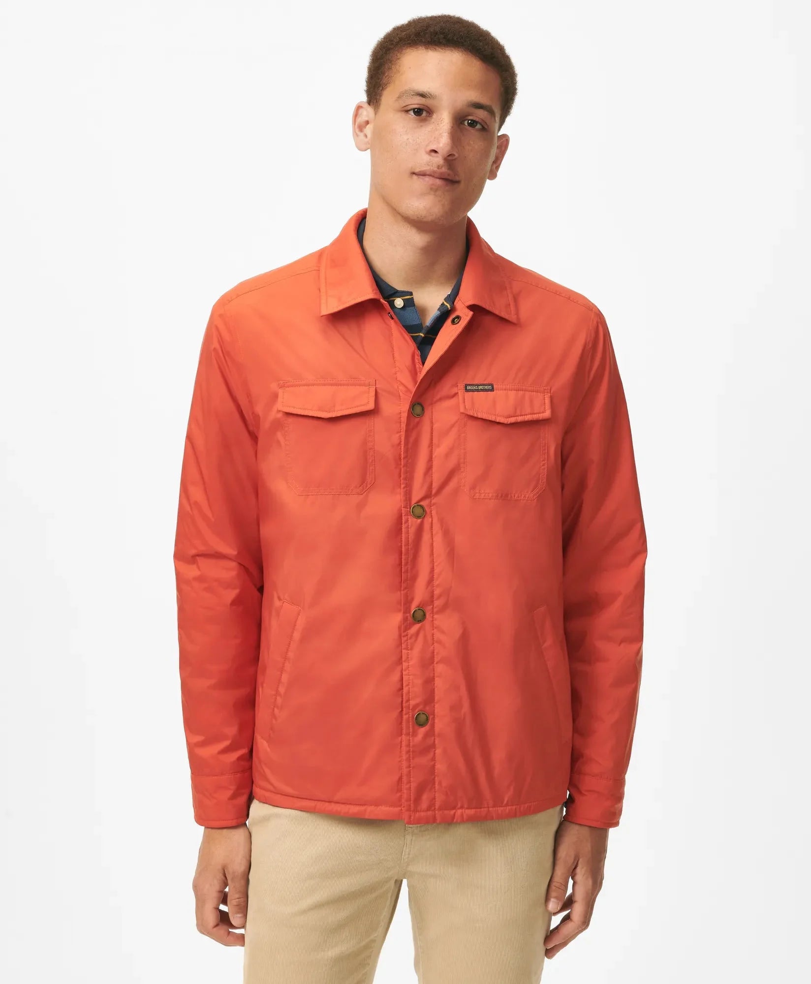 Chompa Casual Brooks Brothers CH00132 - Modelo frente medio Imagen principal del producto