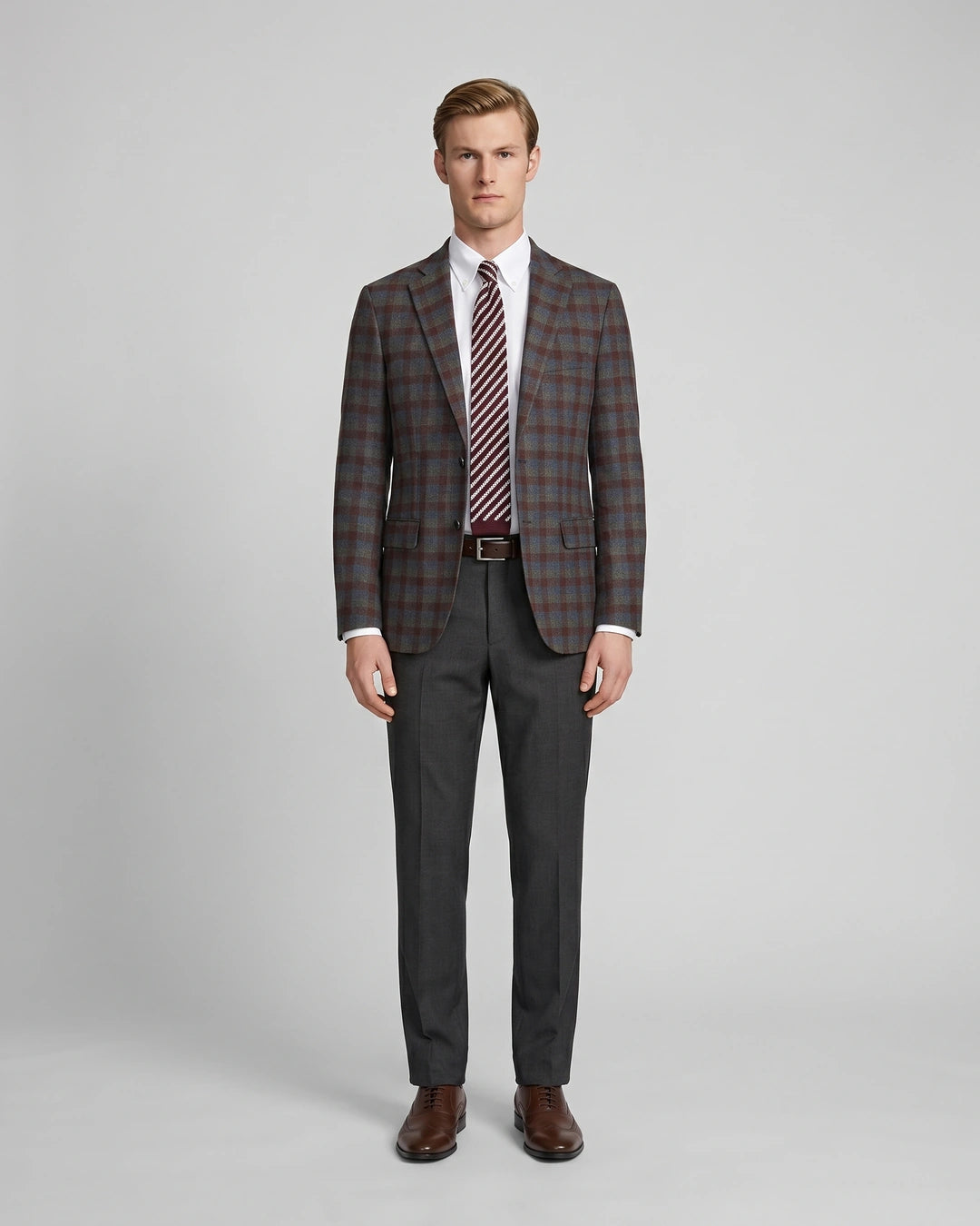 Saco Cuadros Classic Fit Guy Laroche SA00479 - Marron - Modelo cuerpo completo Imagen principal del producto