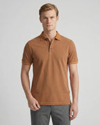 Camiseta Polo Classic Fit Perry Ellis CM00129 - Habano Oscuro - Modelo plano americano lookbook