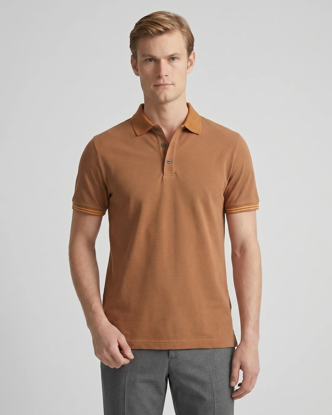 Camiseta Polo Classic Fit Perry Ellis CM00129 - Habano Oscuro - Modelo plano americano lookbook