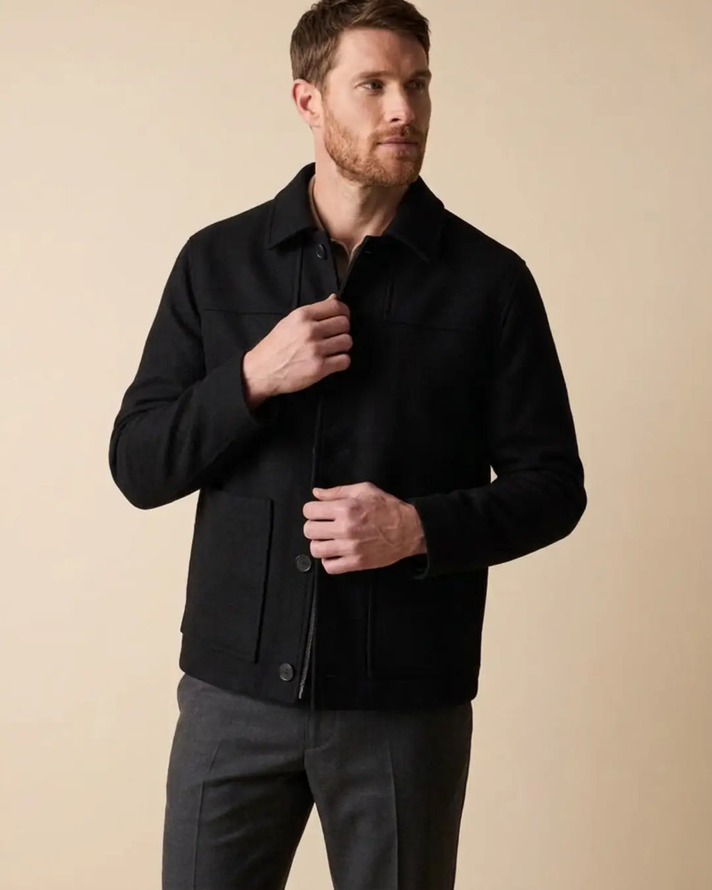 Chaqueta Paño Austin Reed CH00118 - Negro - Modelo plano americano lookbook