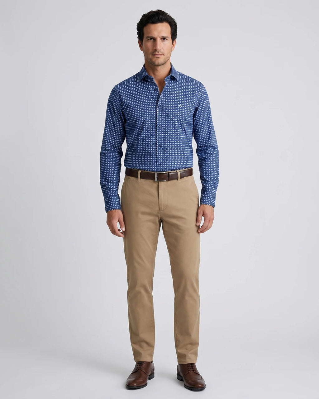 Camisa Sport Austin Reed CS00919 - Azul Oscuro - Modelo cuerpo completo