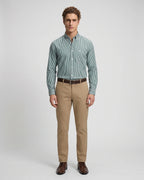 Camisa Sport Guy Laroche CS00815 - Verde Medio - Modelo cuerpo completo
