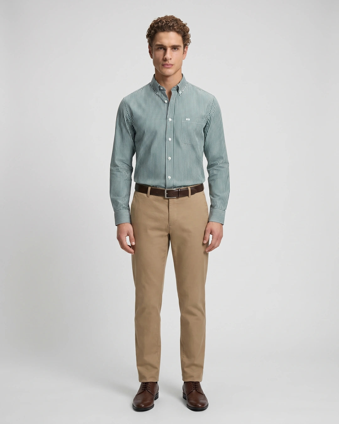 Camisa Sport Guy Laroche CS00815 - Verde Medio - Modelo cuerpo completo