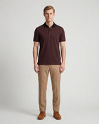 Camiseta Polo Classic Fit Perry Ellis CM00129 - Vino - Modelo cuerpo completo
