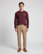 T-Shirt Perry Ellis Manga Larga TS00021 - Vino - Modelo cuerpo completo