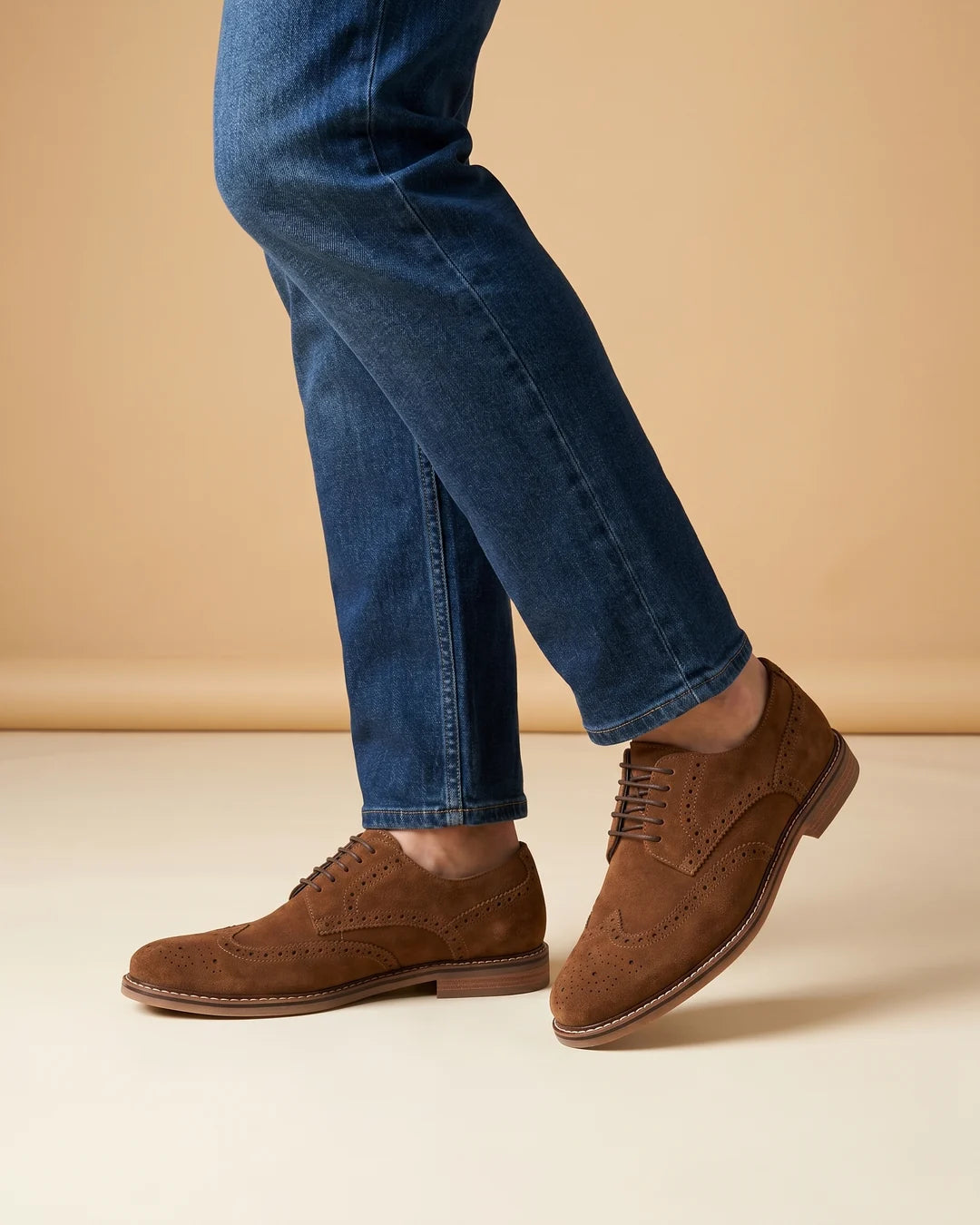 Zapato Casual Derby Austin Reed ZA00101 - Marron - Modelo lifestyle on-foot